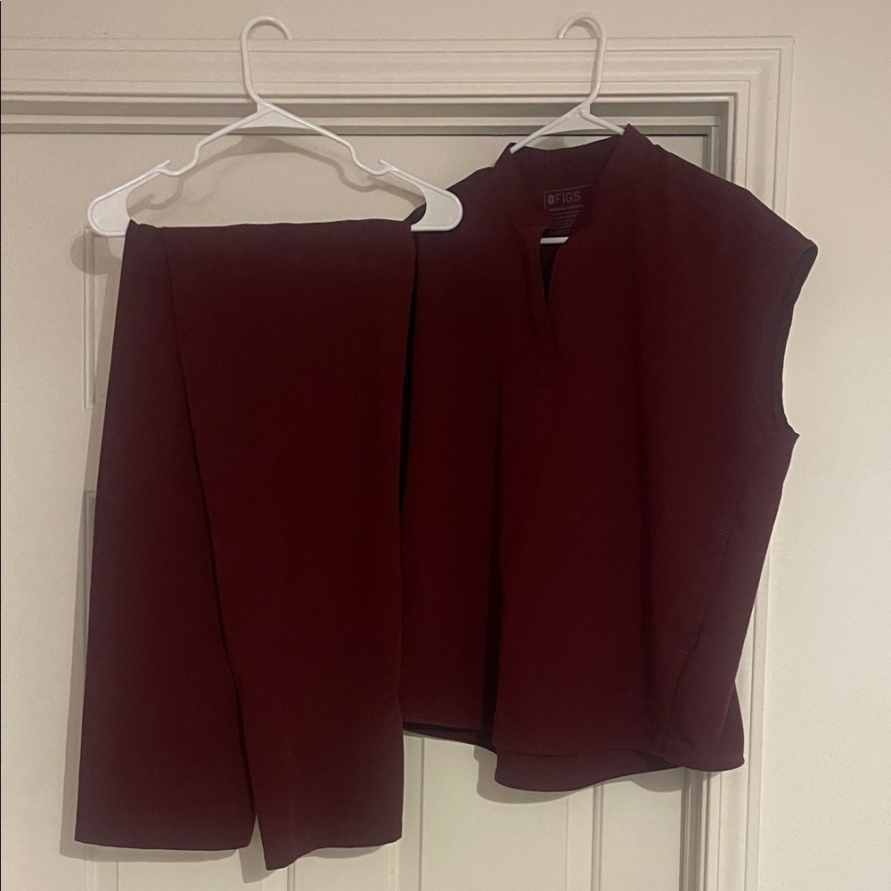 Burgundy women’s Figs scrubs